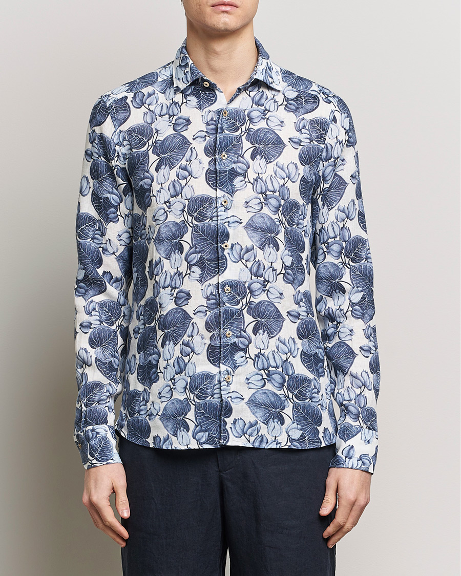 Men | Shirts | Stenströms | Slimline Cut Away Printed Flower Linen Shirt Blue