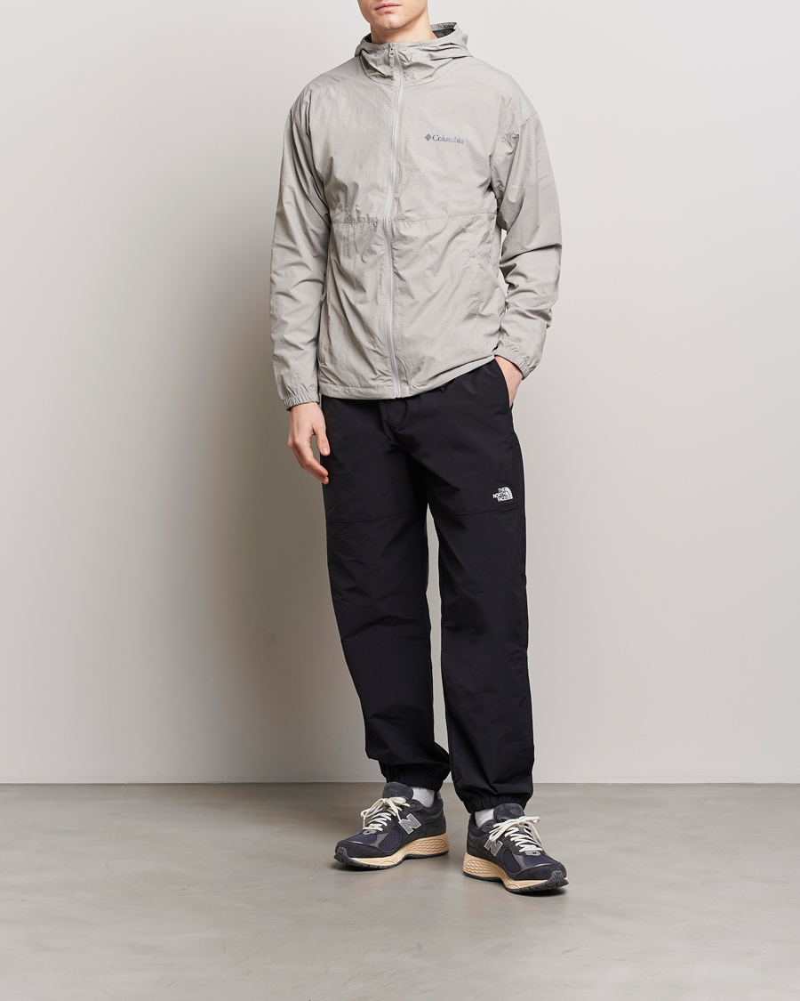 Men | Trousers | The North Face | Easy Wind Pants Black