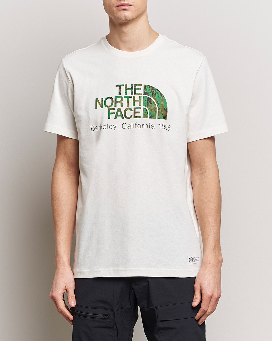 Men | T-Shirts | The North Face | Berkeley Logo T-Shirt White