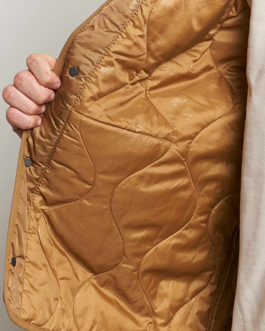 Men | Coats & Jackets | The North Face | Heritage Quilt Liner Utility Brown
