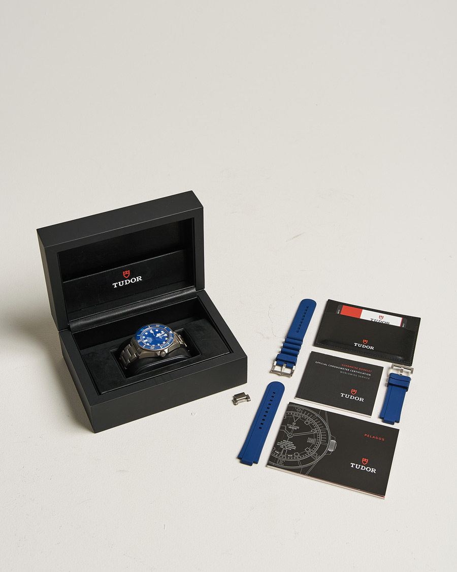 Men | Tudor Pre-Owned Pelagos 25600TB Silver | Tudor Pre-Owned | Pelagos 25600TB Silver