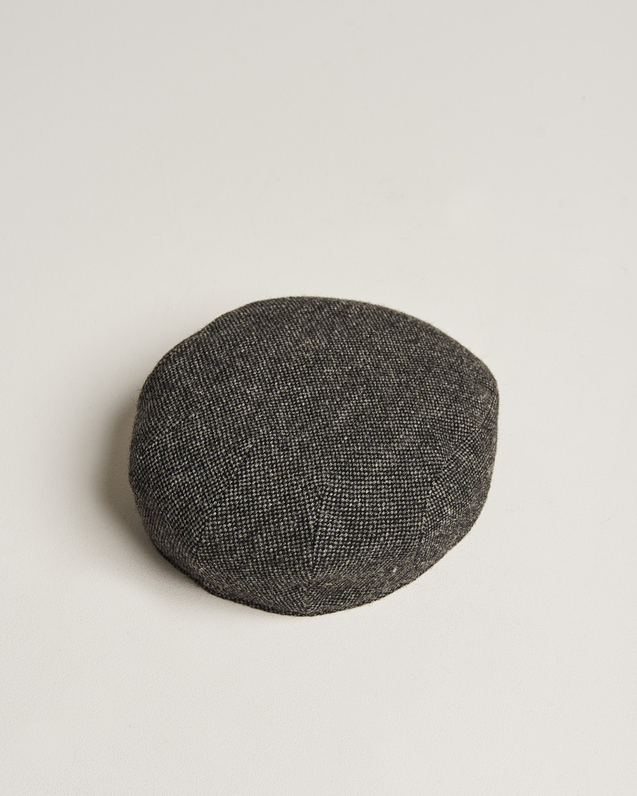 Men | Hats & Caps | Wigéns | Ivy Slim Donegal Wool Dark Grey