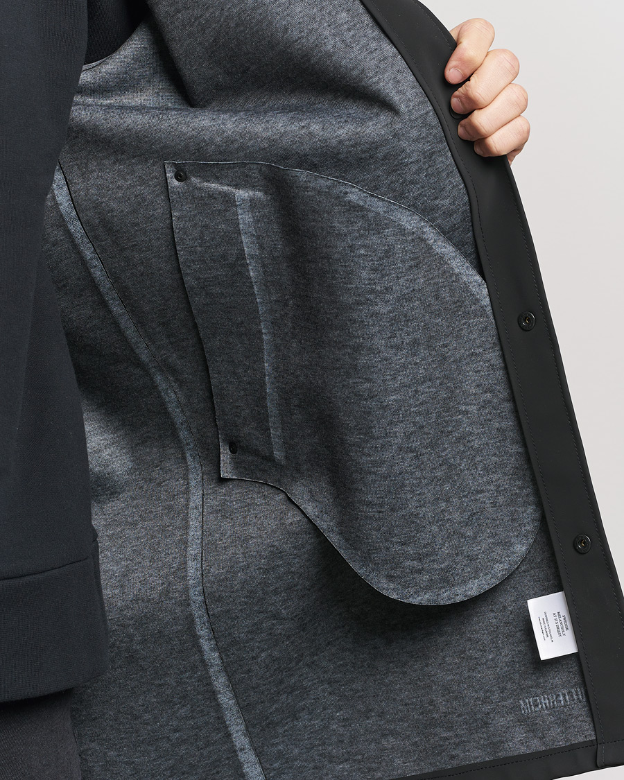 Men | Coats & Jackets | Stutterheim | Stockholm Raincoat Suede Black