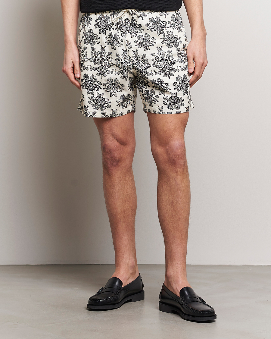 Men | Shorts | NN07 | Gregor Printed Drawstring Shorts Off White/Black