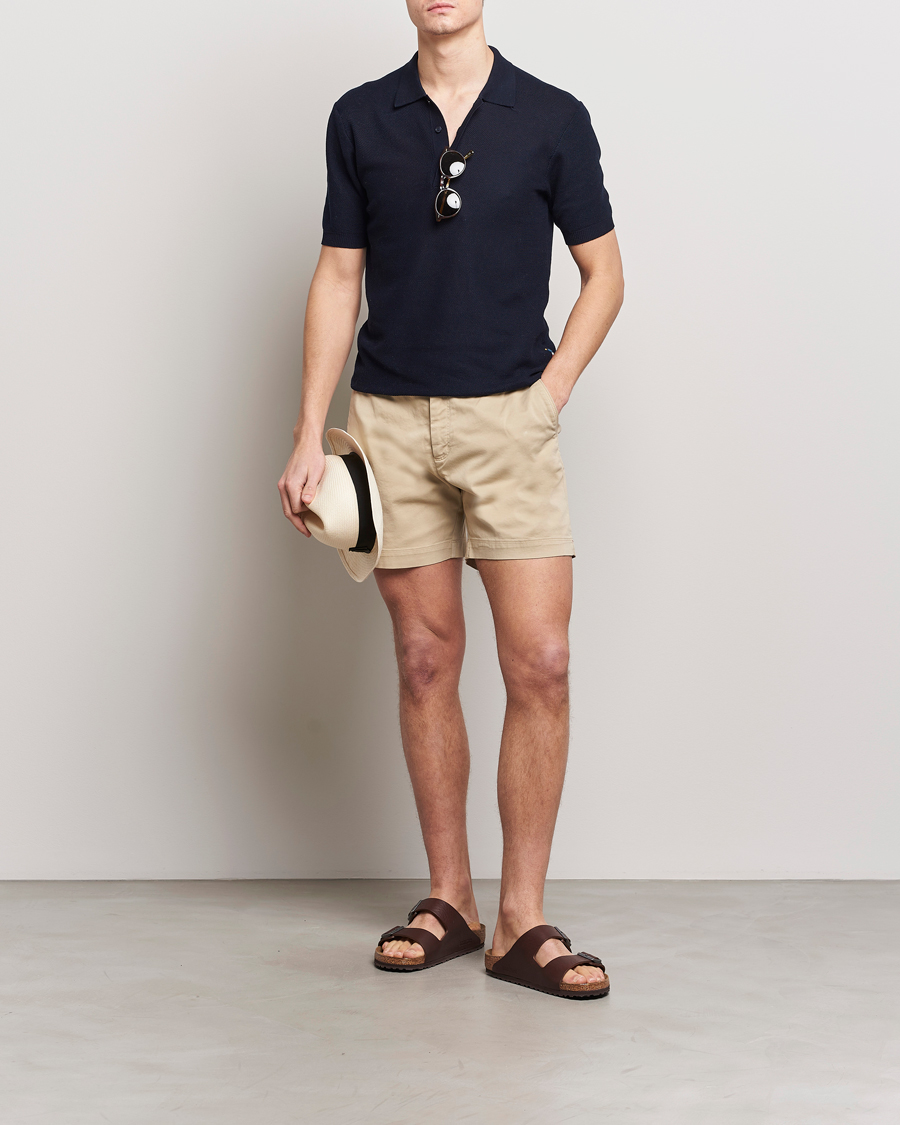 Men | Trousers | Orlebar Brown | Bulldog Cotton Stretch Twill Shorts Sanddune