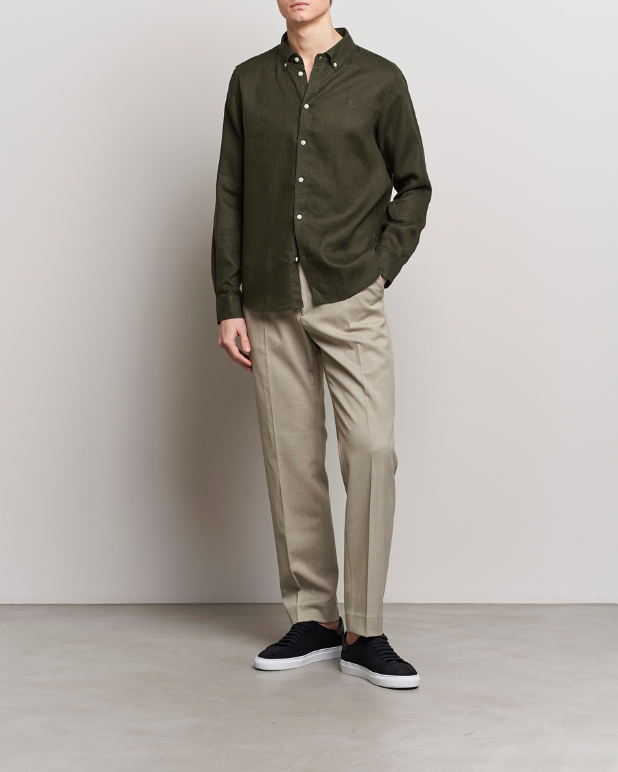 Men | Shirts | LES DEUX | Kristian Linen Button Down Shirt Olive Night