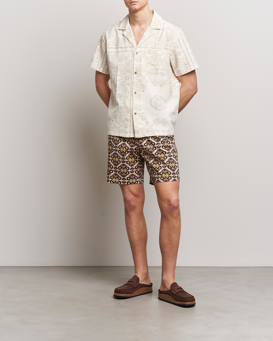 Men | Shorts | LES DEUX | Hendrix Printed Shorts Light Sand