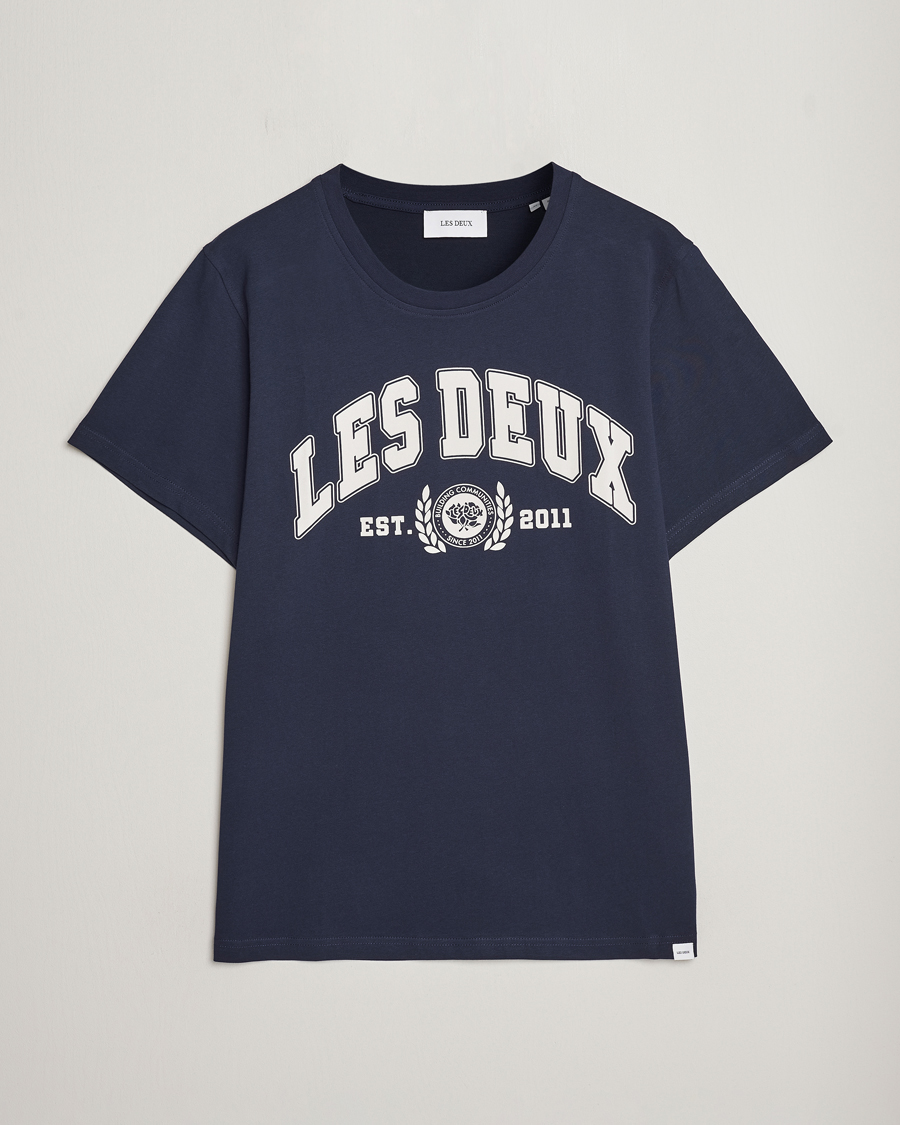 Men | T-Shirts | LES DEUX | University T-Shirt Dark Navy
