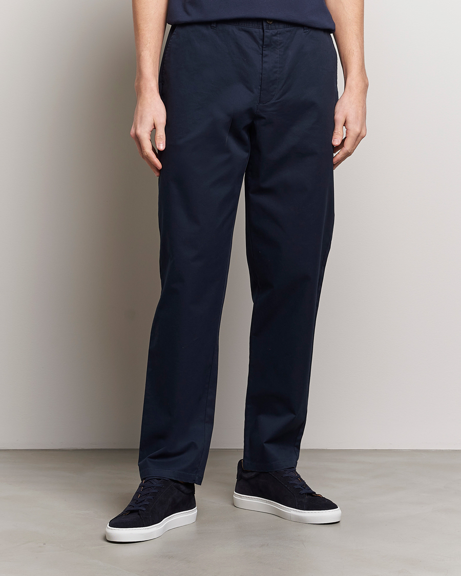 Men | Trousers | LES DEUX | Jared Twill Chino Pants Dark Navy