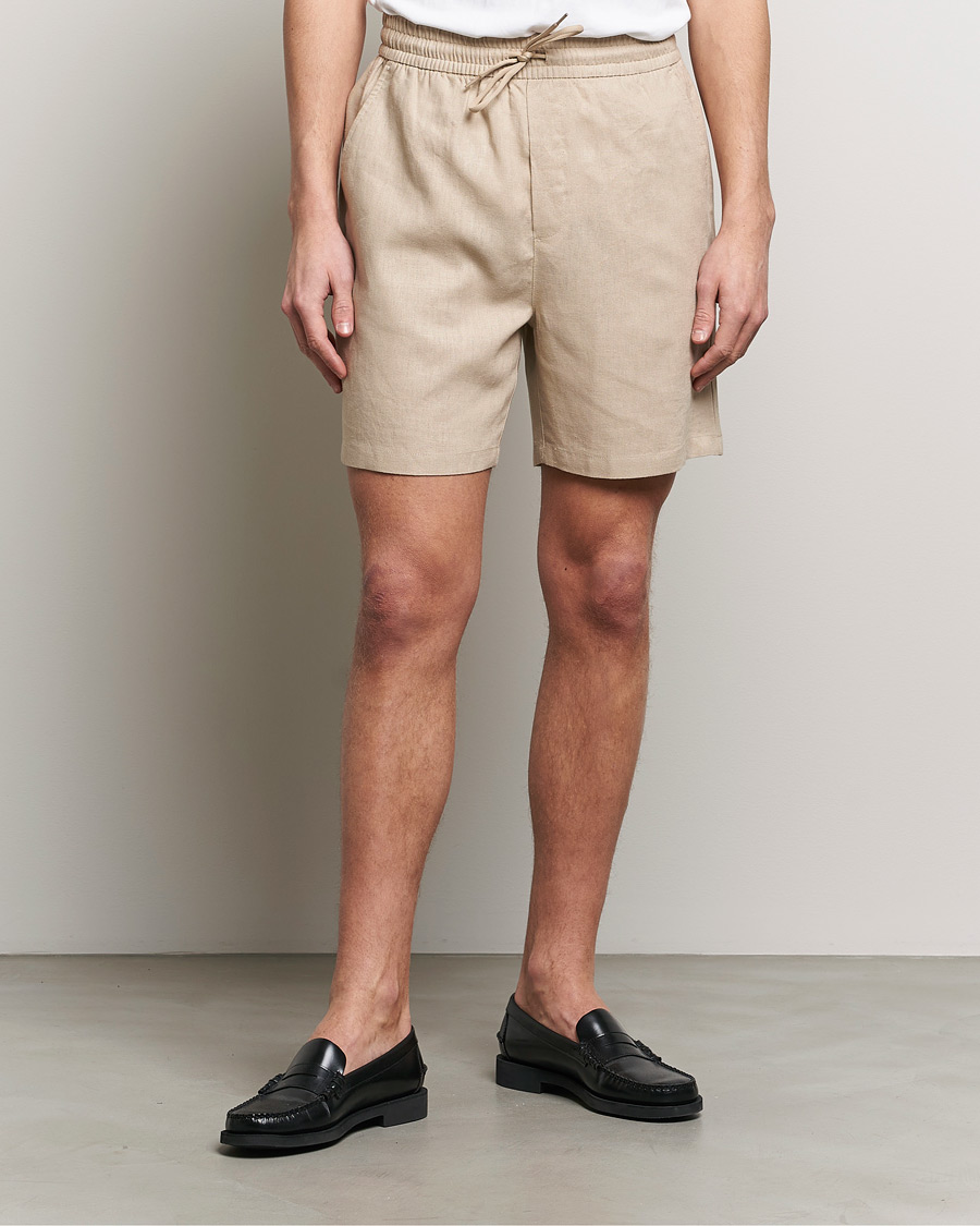 Men | Shorts | LES DEUX | Otto Linen Shorts Light Desert Sand