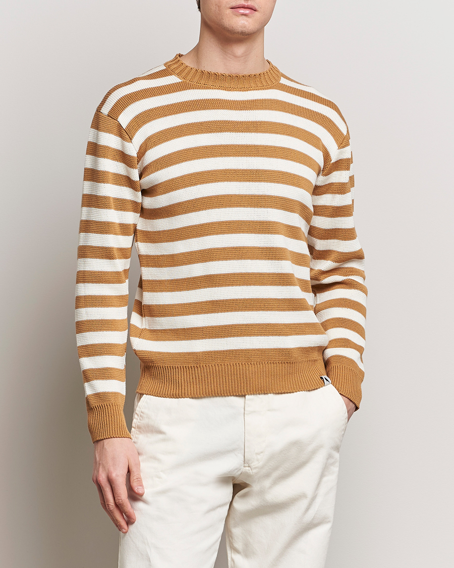 Men | Knitted Jumpers | Peregrine | Richmond Organic Cotton Sweater Amber