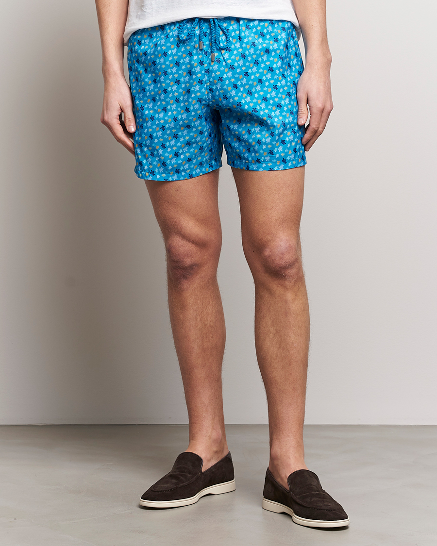 Men | Swimwear | Vilebrequin | Mahina Printed Swimshorts Bleu Hawaii