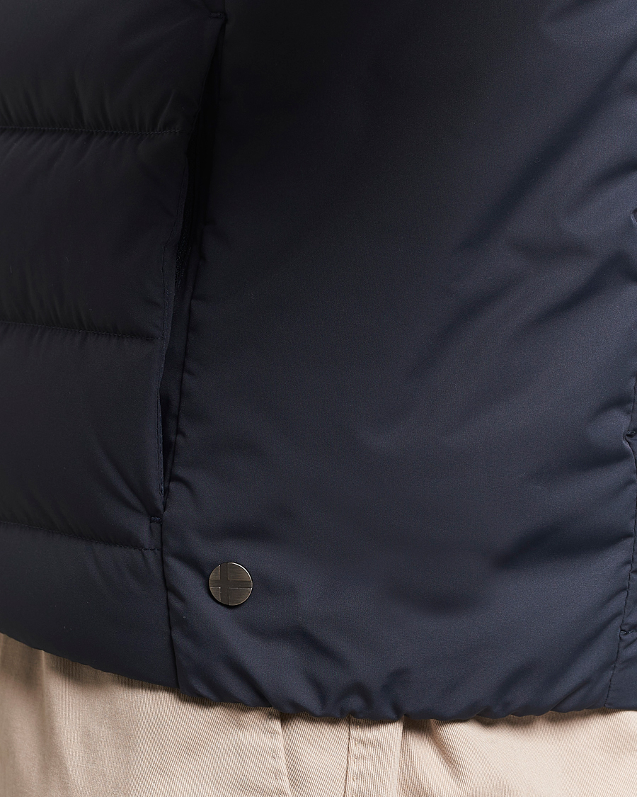 Men | Coats & Jackets | Scandinavian Edition | Ratio II Lightweight Padded Vest Midnight Blue