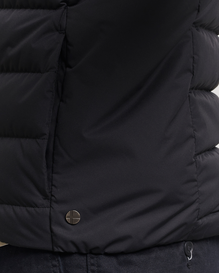 Men | Coats & Jackets | Scandinavian Edition | Ratio II Lightweight Padded Vest Onyx