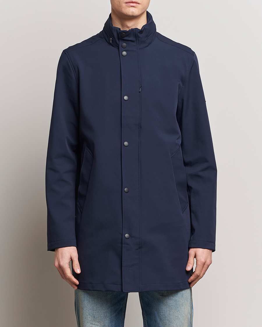 Men | Contemporary jackets | J.Lindeberg | Tepley Midlength Water Resistant Stretch Coat Navy