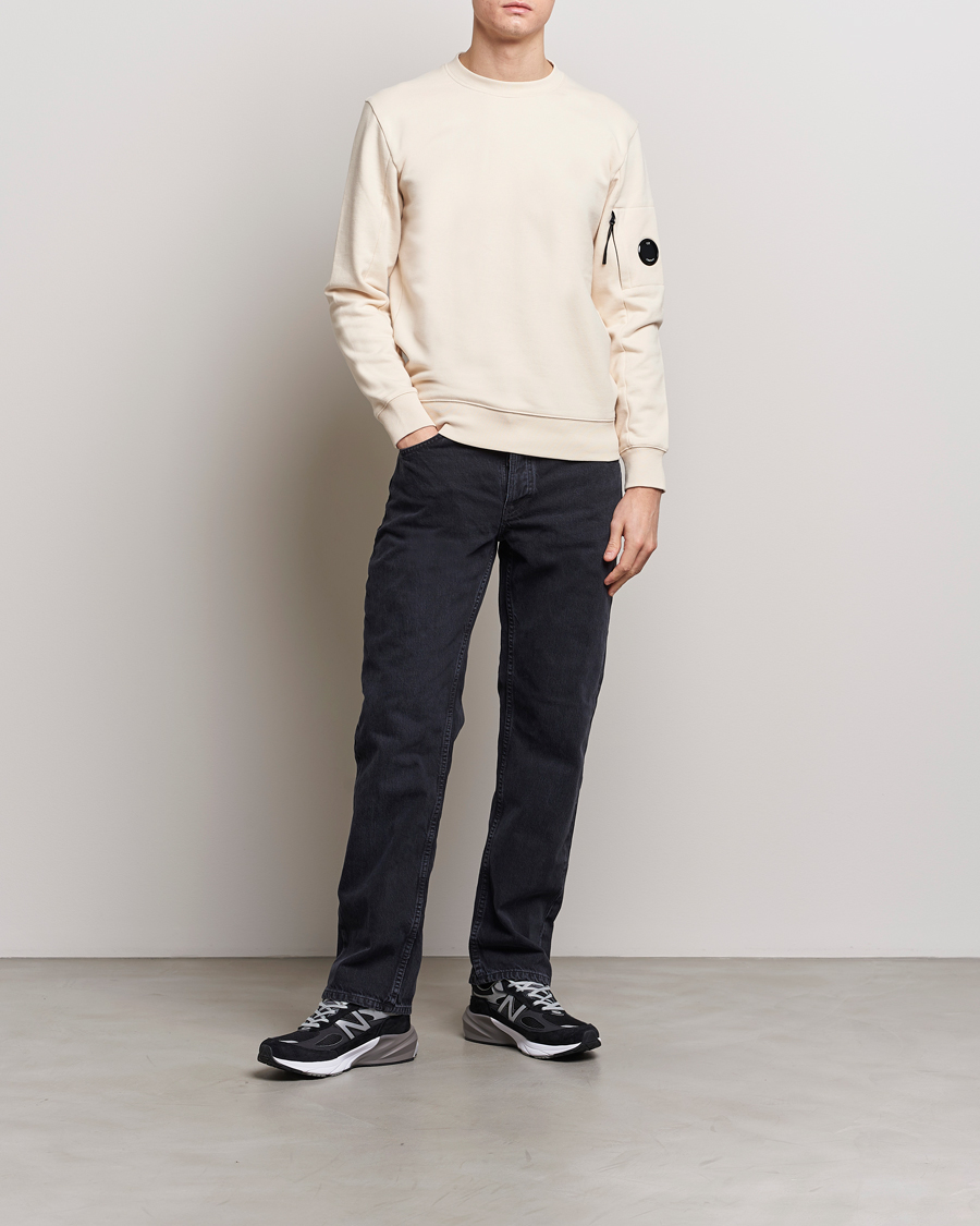Men |  | C.P. Company | Diagonal Raised Fleece Lens Sweatshirt Ecru