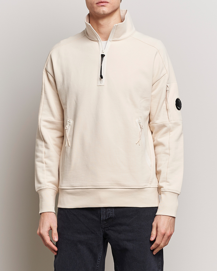 Men | Sweaters & Knitwear | C.P. Company | Diagonal Raised Fleece Half Zip Goggle Hoodie Ecru