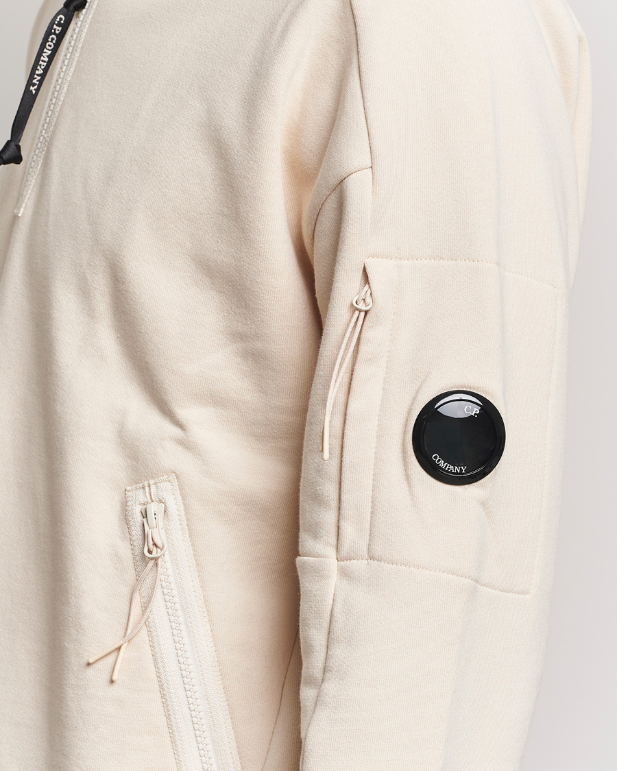 Men | Sweaters & Knitwear | C.P. Company | Diagonal Raised Fleece Half Zip Goggle Hoodie Ecru
