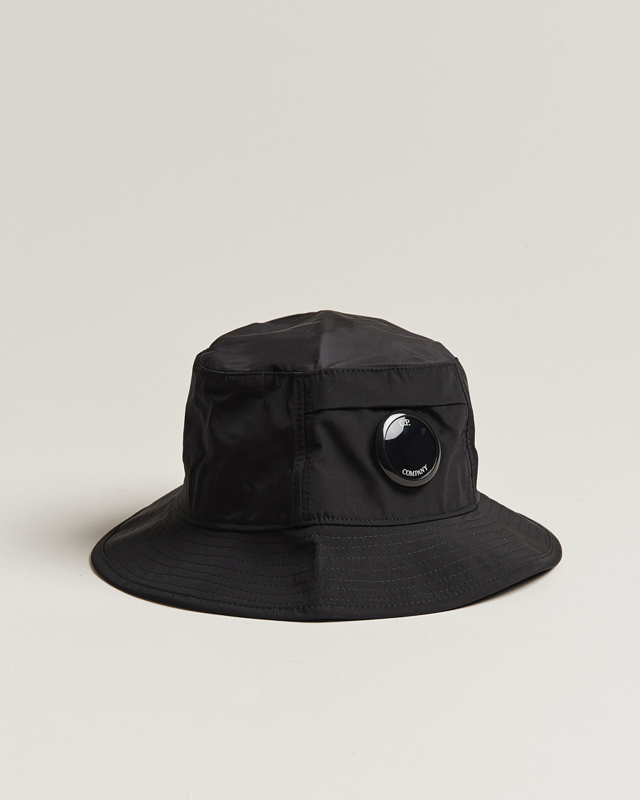 Men | C.P. Company Chrome R Bucket Hat Black | C.P. Company | Chrome R Bucket Hat Black