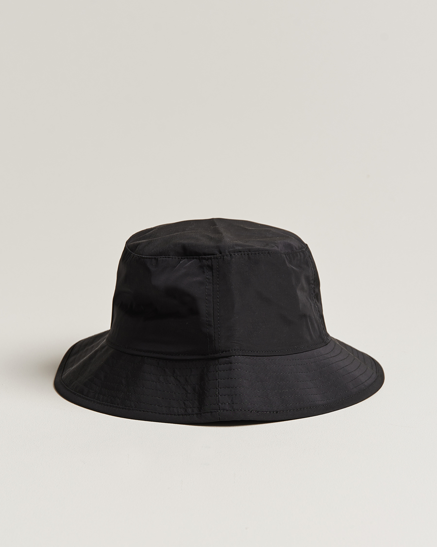 Men | C.P. Company Chrome R Bucket Hat Black | C.P. Company | Chrome R Bucket Hat Black
