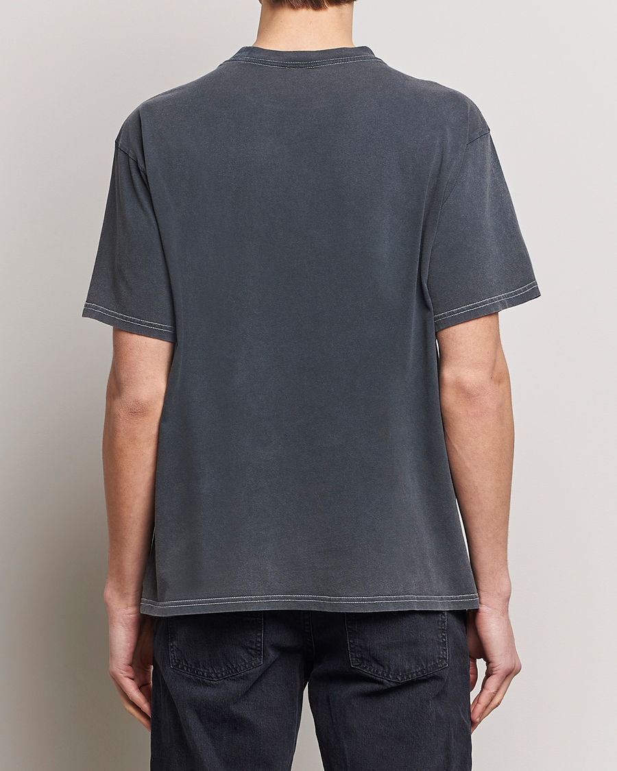 Men | T-Shirts | Nudie Jeans | Koffe Printed Crew Neck T-Shirt Antracite