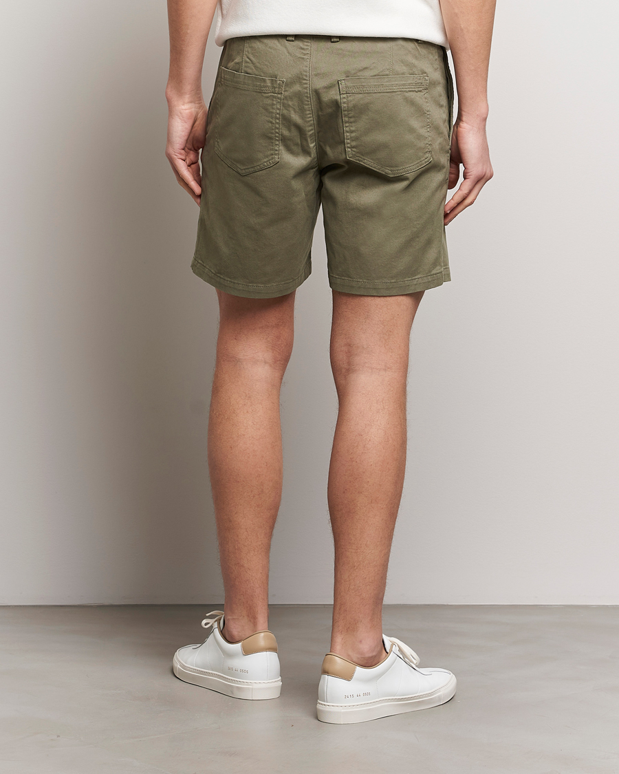 Men | Shorts | Tiger of Sweden | Caid Cotton Chino Shorts Dusty Green
