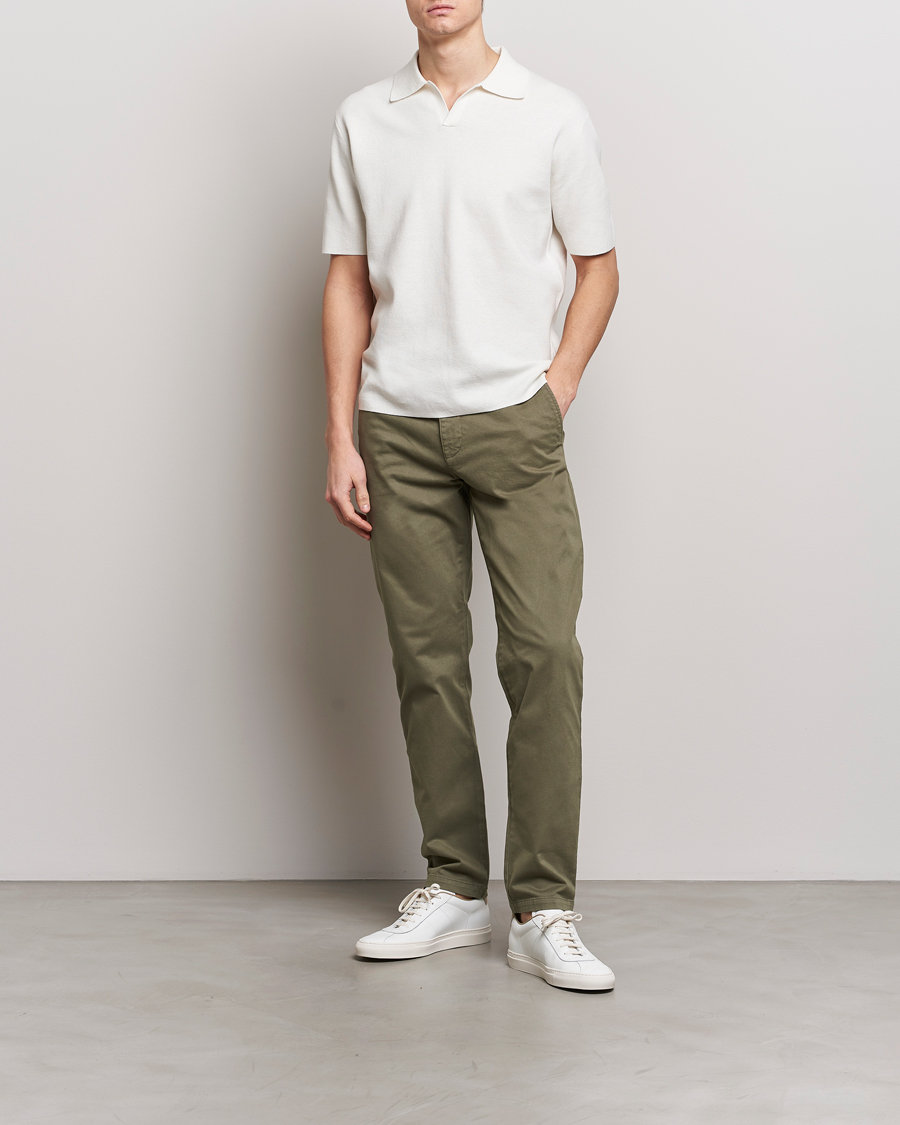 Men | Trousers | Tiger of Sweden | Caidon Cotton Chinos Dusty Green