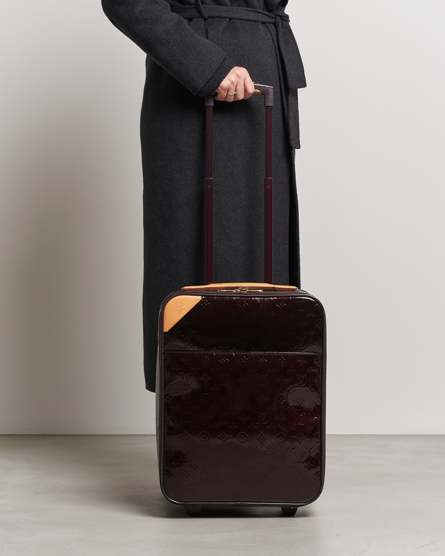 Men | Louis Vuitton Pre-Owned Vernis Pégase 45 Monogram | Louis Vuitton Pre-Owned | Vernis Pégase 45 Monogram