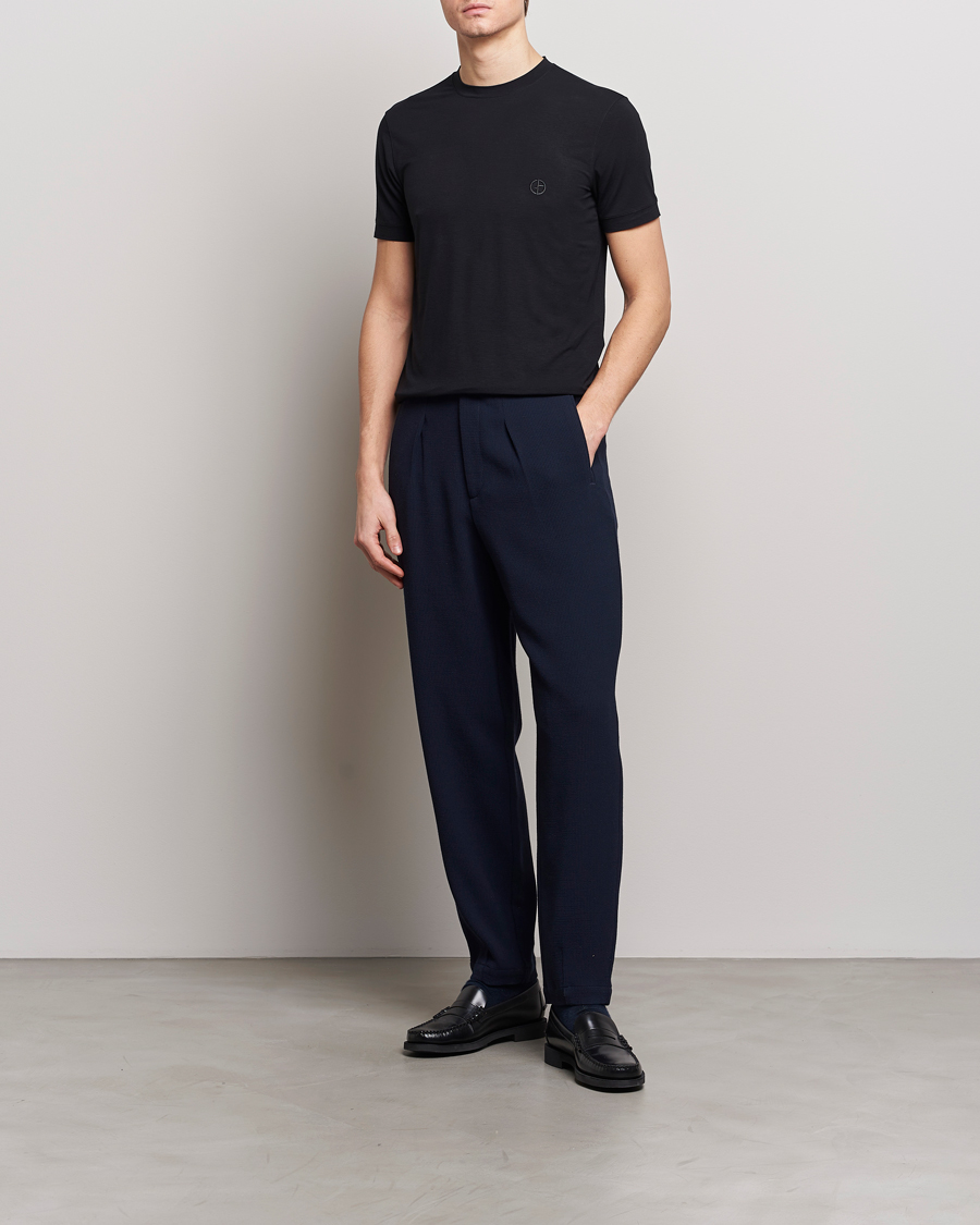 Men | T-Shirts | Giorgio Armani | Embroidered Logo T-Shirt Black