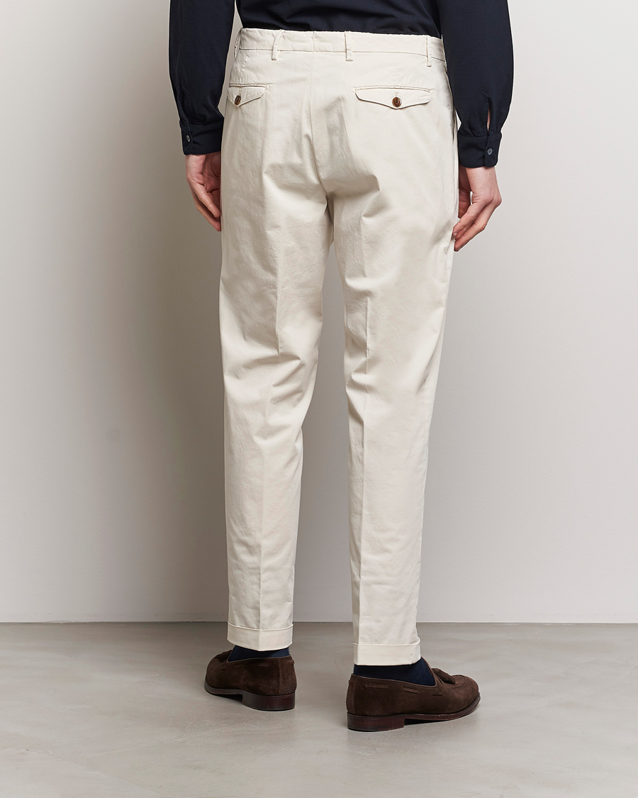 Men | Trousers | Briglia 1949 | Easy Fit Pleated Cotton Stretch Chino Cream