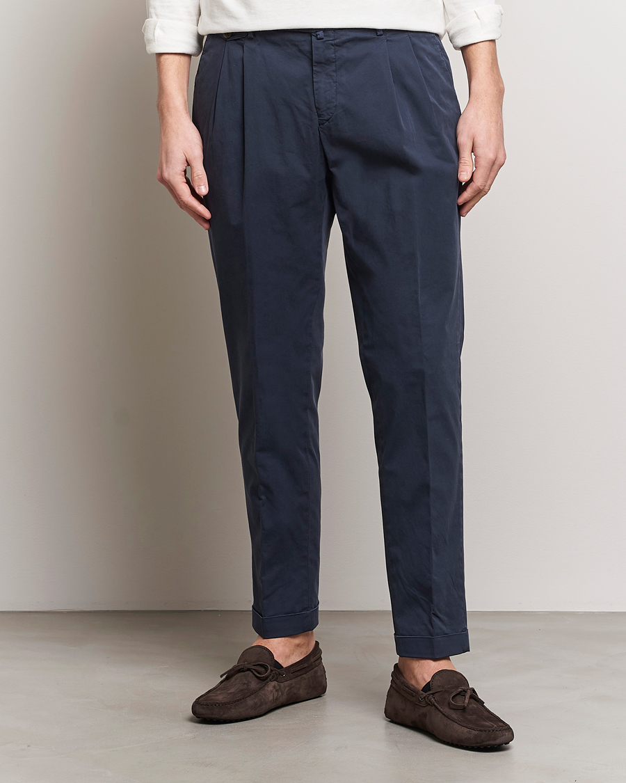 Men | Chinos | Briglia 1949 | Easy Fit Pleated Cotton Stretch Chino Navy