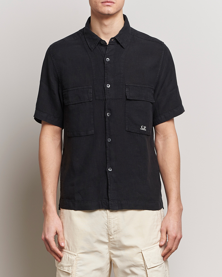 C.P. COMPANY ブラック 半袖シャツ 005328G C.P. Company Short Sleeve Linen Shirt Black at CareOfCarl.com