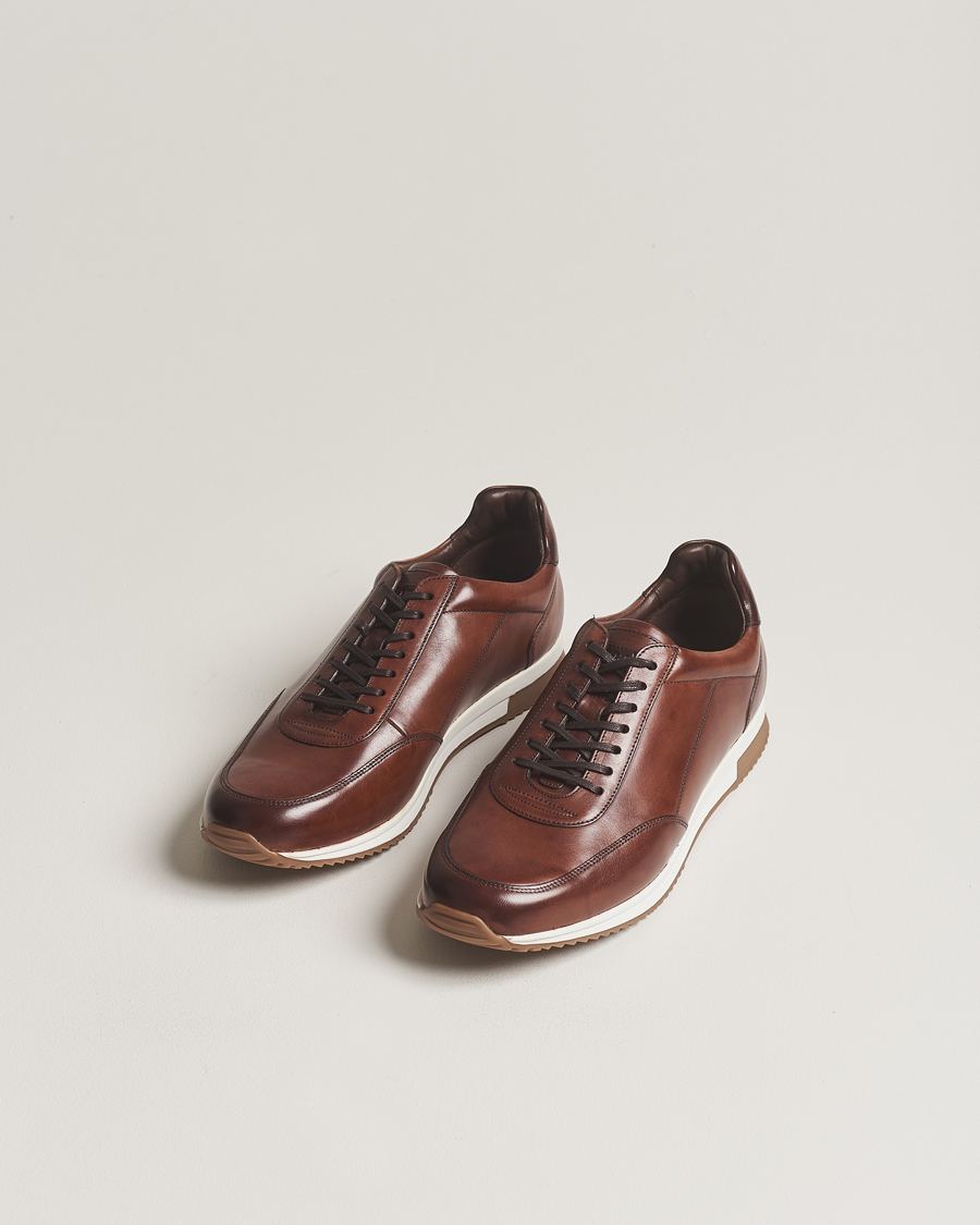 Men |  | Loake 1880 | Bannister Leather Running Sneaker Cedar