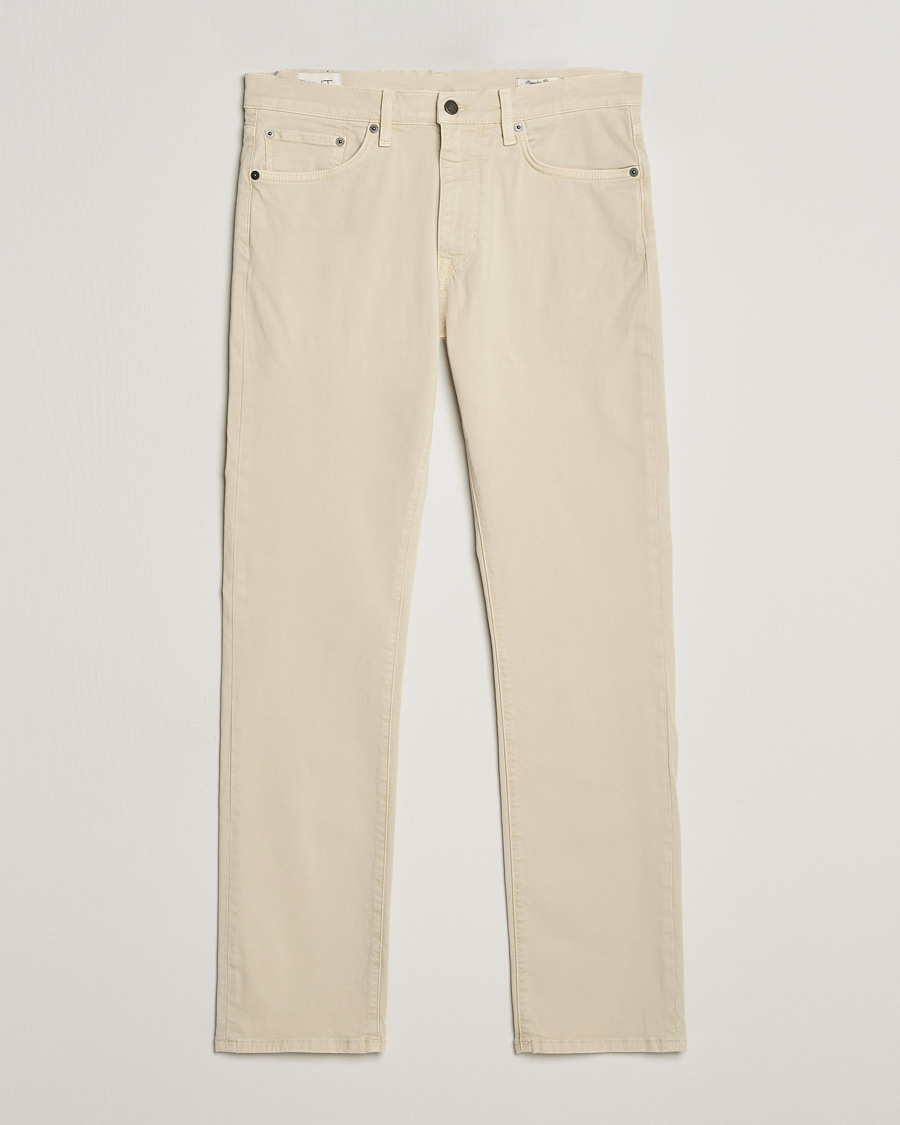 Men | Trousers | GANT | Hayes Desert Jeans Silky Beige
