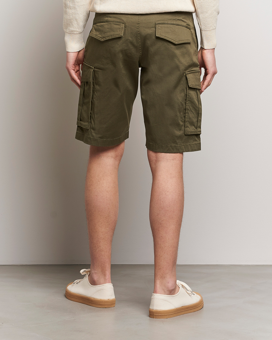 Men | Shorts | GANT | Relaxed Twill Cargo Shorts Juniper Green