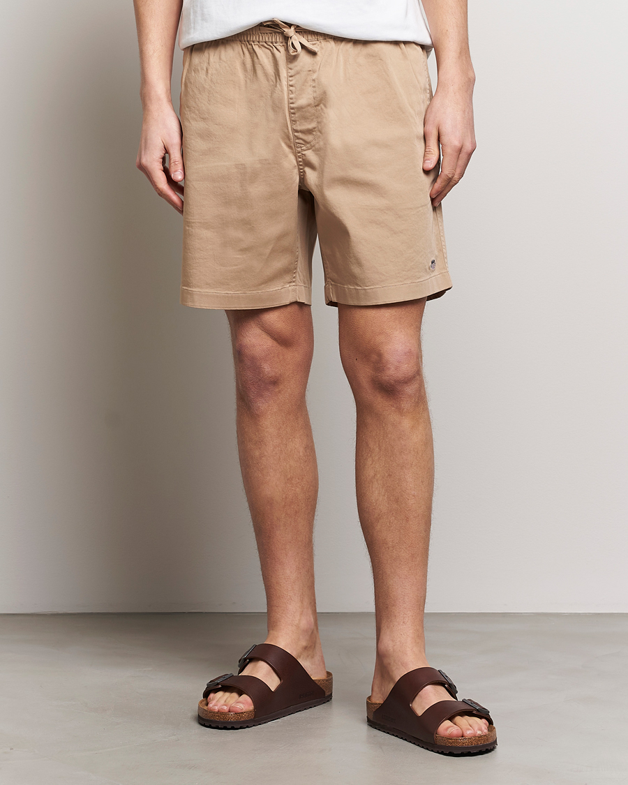 Men | Shorts | GANT | Drawstring Logo Shorts Dark Khaki