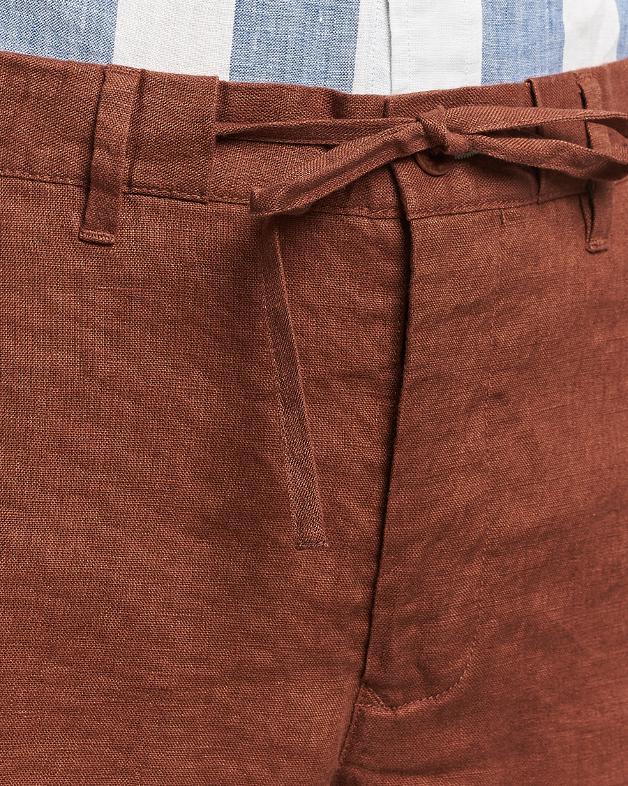 Men | Shorts | GANT | Relaxed Linen Drawstring Shorts Cognac Brown