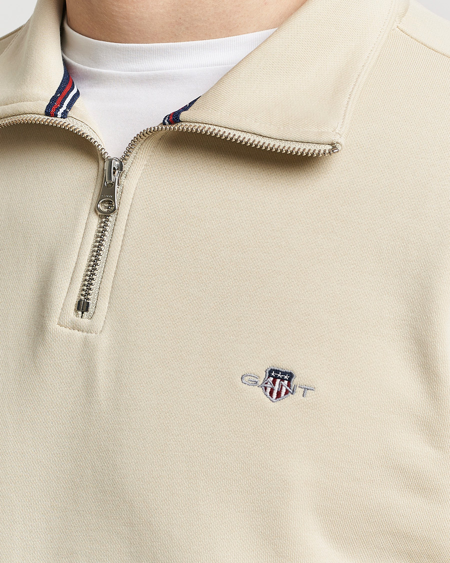 Men | Sweaters & Knitwear | GANT | Original Shield Half Zip Sweater Silky Beige