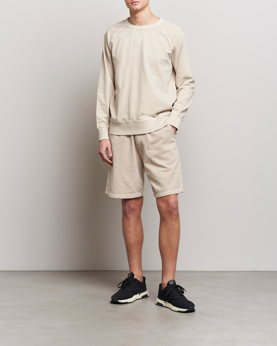 Men | Sweaters & Knitwear | GANT | Sunbleached Crew Neck Sweatshirt Silky Beige