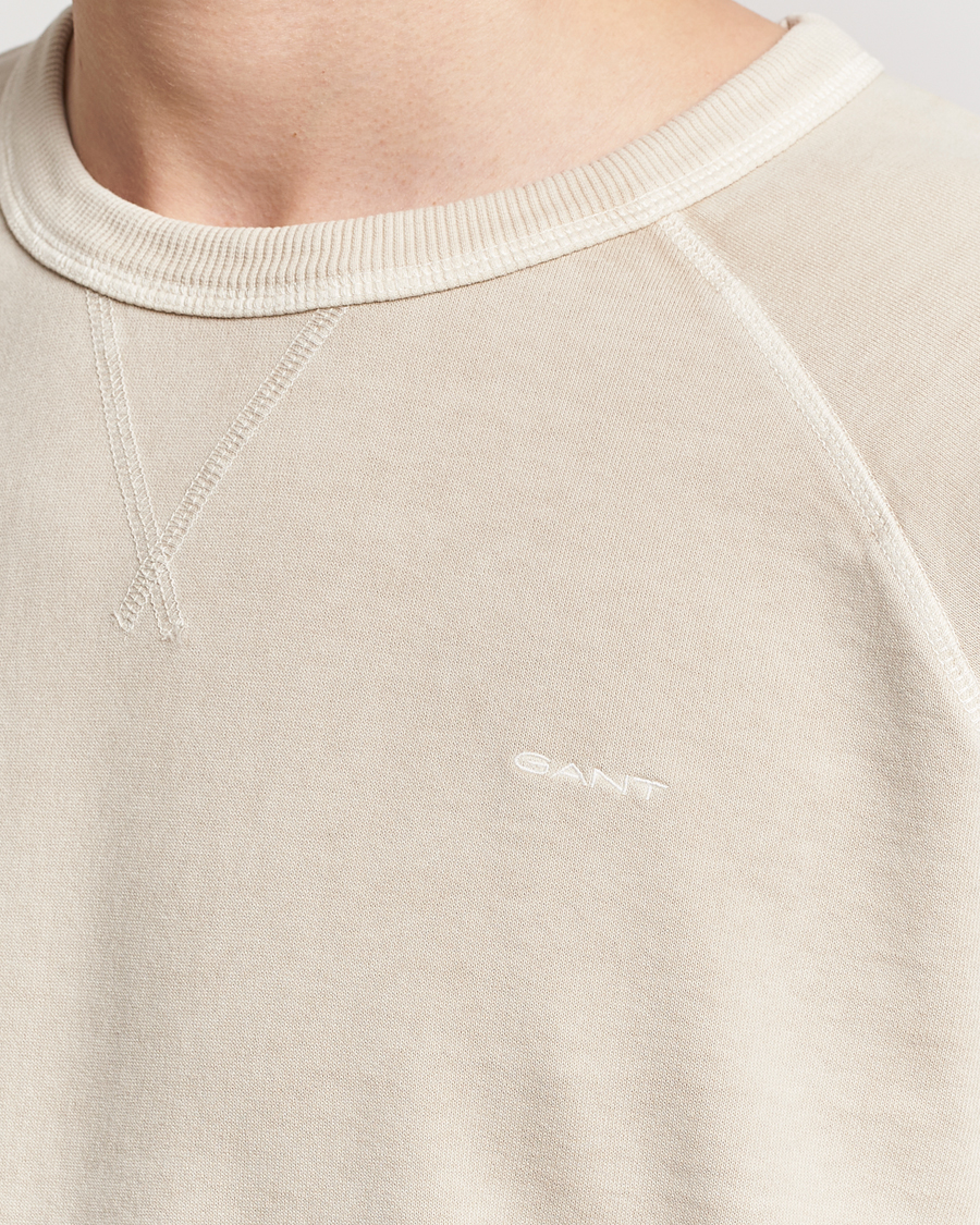 Men | Sweaters & Knitwear | GANT | Sunbleached Crew Neck Sweatshirt Silky Beige