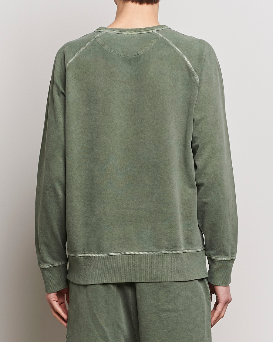 Men | Sweaters & Knitwear | GANT | Sunbleached Crew Neck Sweatshirt Pine Green