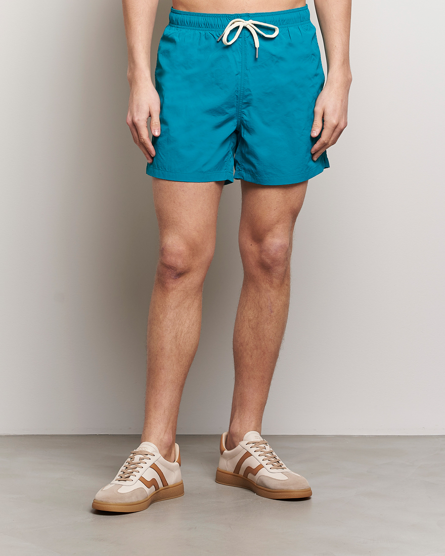 Men | Clothing | GANT | Basic Swimshorts Ocean Turquoise