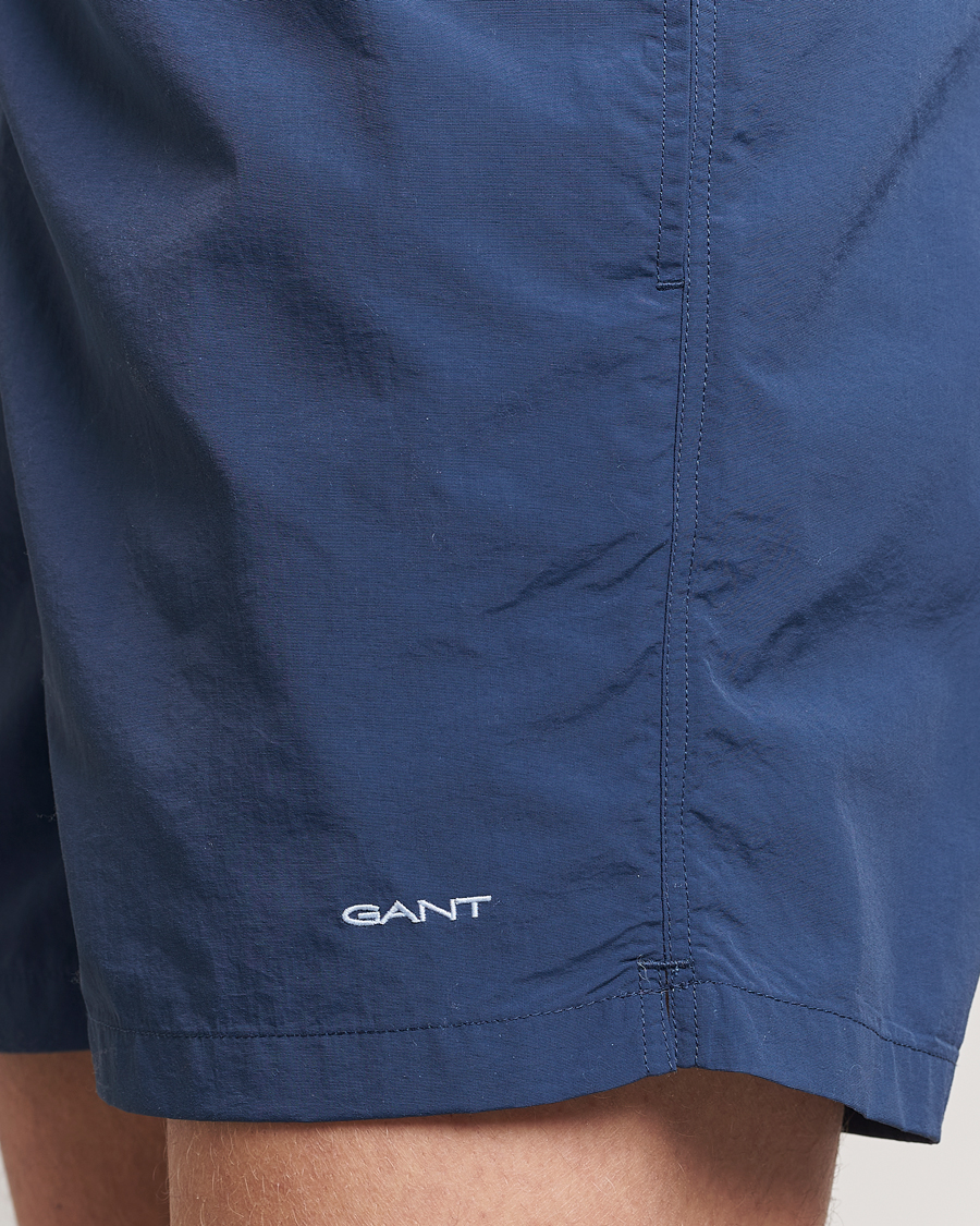 Men | Swimwear | GANT | Basic Swimshorts Dusty Blue Sea