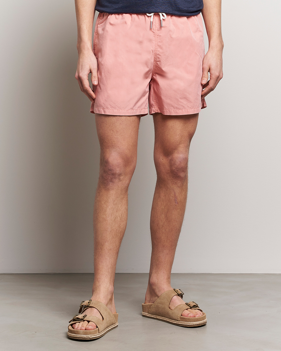 Men | Swimwear | GANT | Sunbleached Swimshorts Peachy Pink