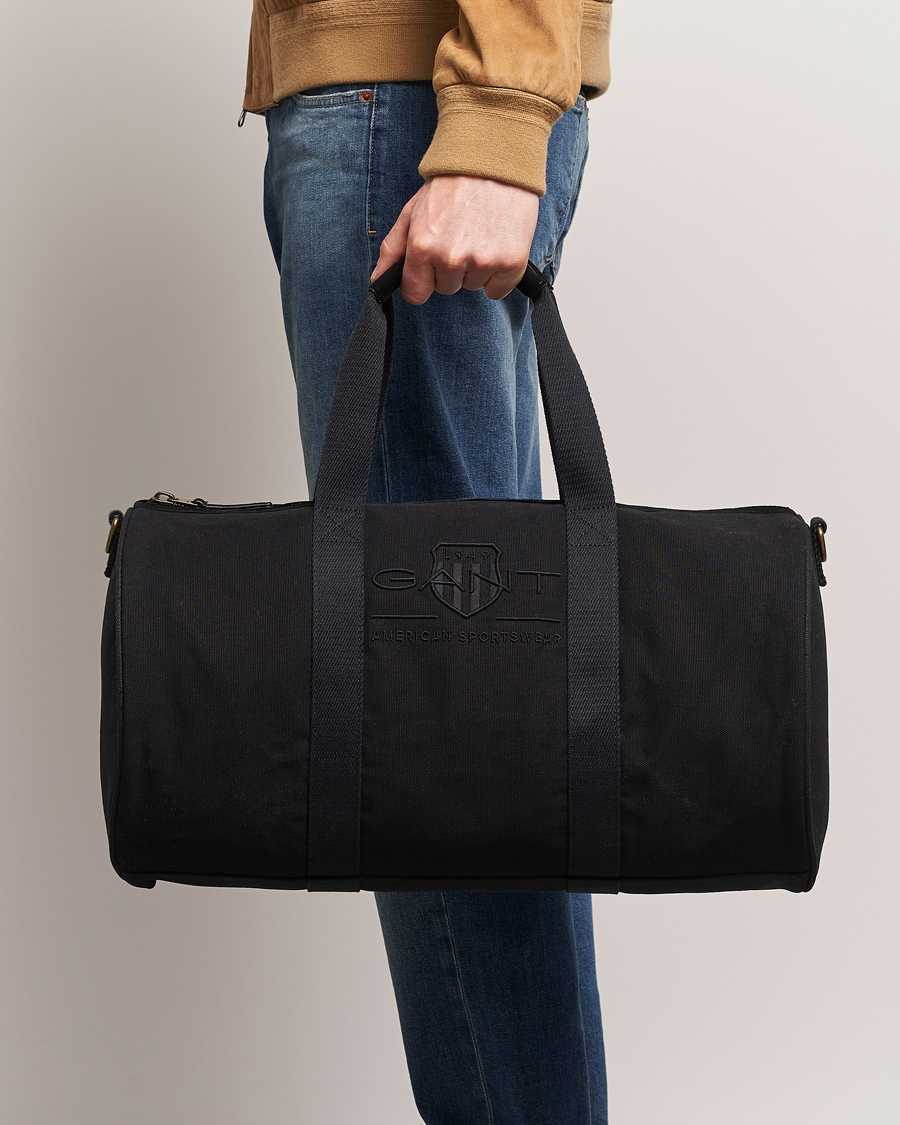 Men | Bags | GANT | Tonal Shield Duffle Bag Ebony Black