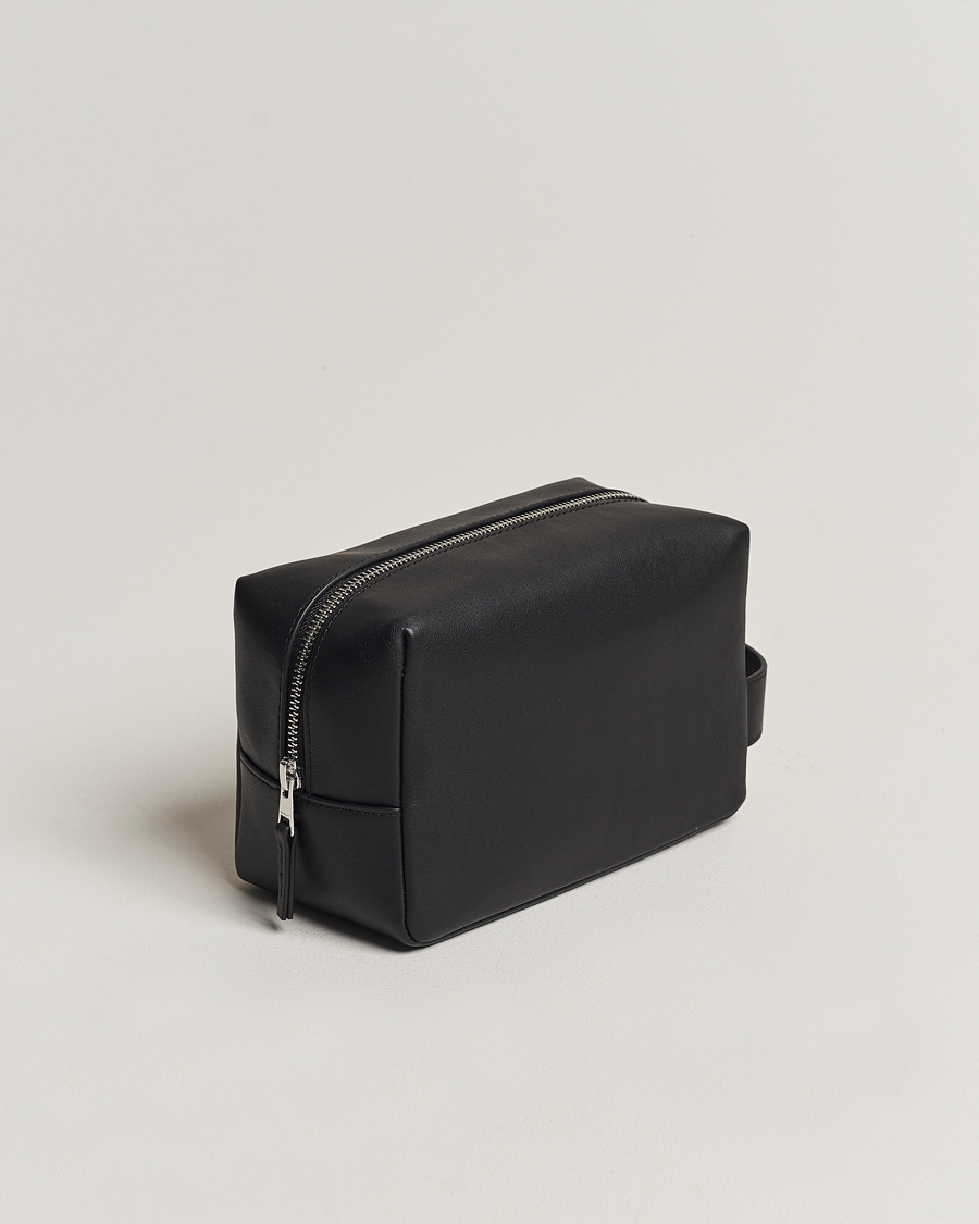 Men | GANT Leather Wash Bag Black | GANT | Leather Wash Bag Black
