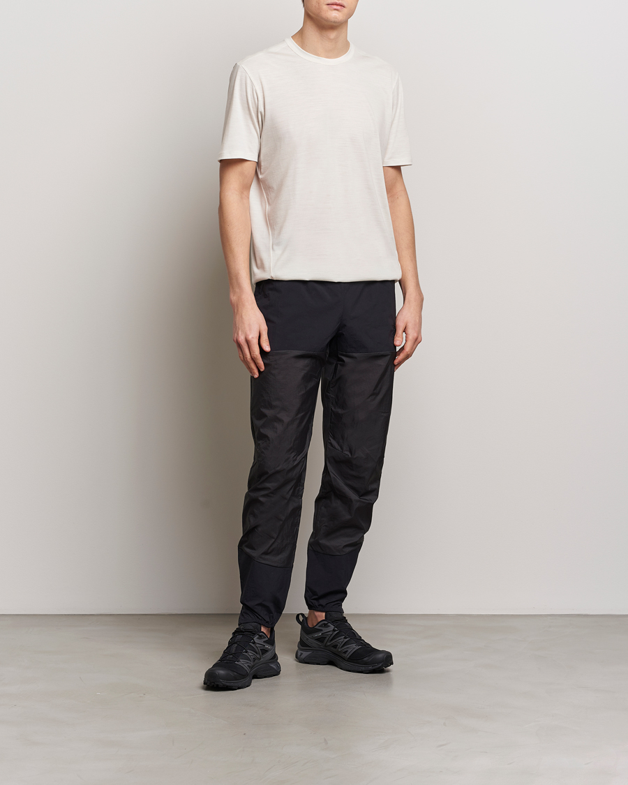 Men | T-Shirts | Arc'teryx Veilance | Frame Short Sleeve T-Shirt Oat Heather