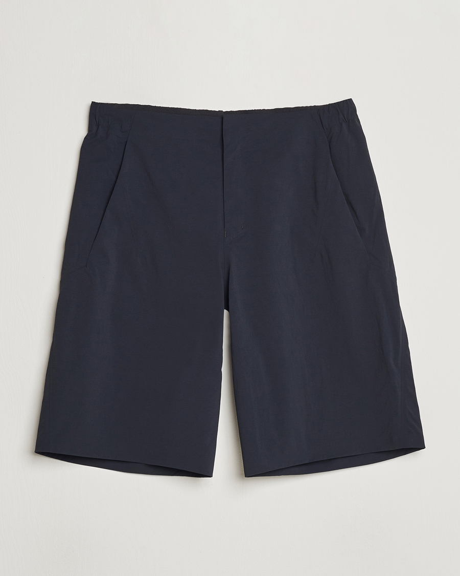 Men | Shorts | Arc'teryx Veilance | Spere Lightweight Water Repellent Shorts Black