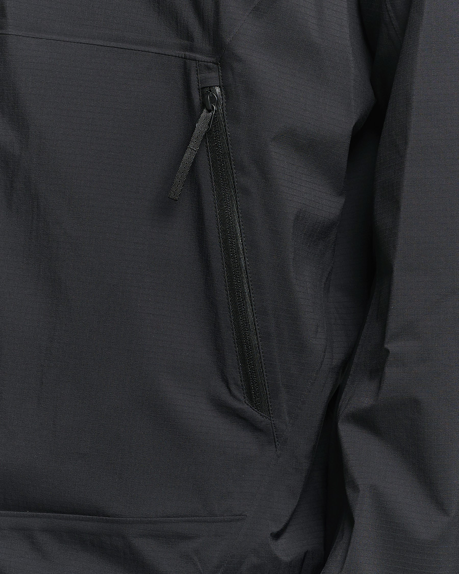 Men | Coats & Jackets | Arc'teryx Veilance | Demlo Hooded Jacket Black