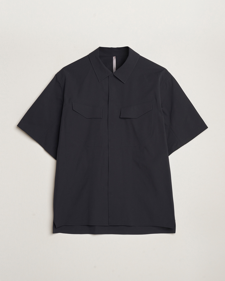 Men | Shirts | Arc'teryx Veilance | Field Short Sleeve Shirt Black